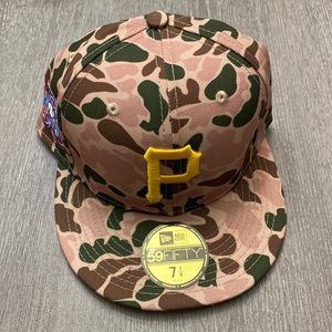 New Era Pittsburgh Pirates 59Fifty Duck Camo Men Fitted Hat Size 7 1/4